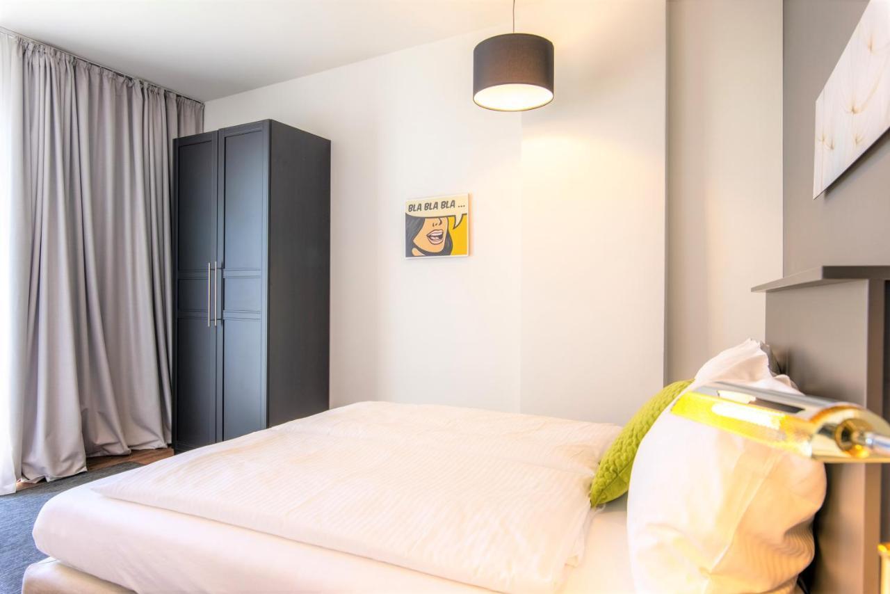 Luxstay - Self-check-in Hotel